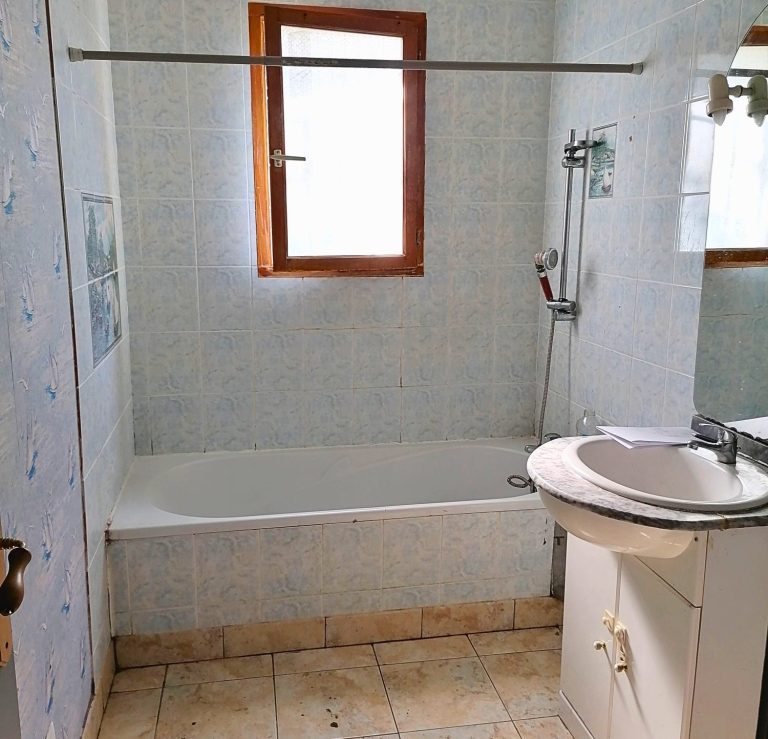 Salle de bain Avant rénovation salle de bain